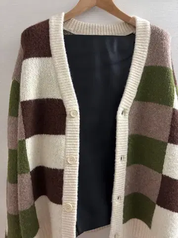 ZARA 체크 가디건 & 인조 가죽 팬츠