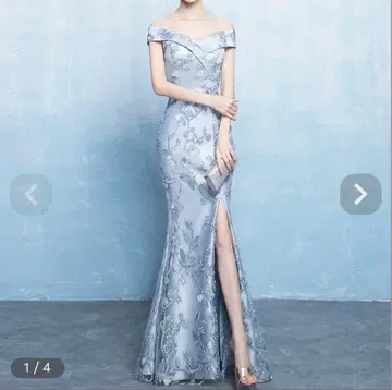 오프숄더 드레스