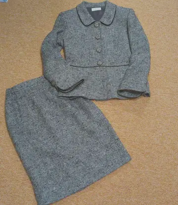 새상품급 토리이 유키*트위드 스커트 수트 셋업 9호