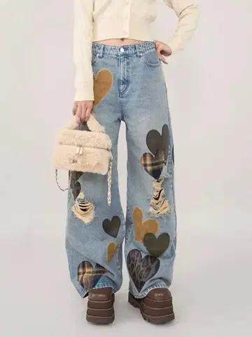 Darich 다리치 랜덤 하트 패치워크 데님 팬츠 S 사이즈