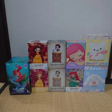 디즈니 Qposket 산리오 피규어 세트