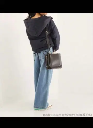 cohina 숏 다운 네이비