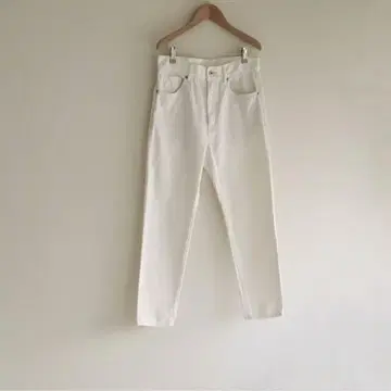 뷰티 앤 유스 5 포켓 데님 테이퍼드 팬츠 화이트 S