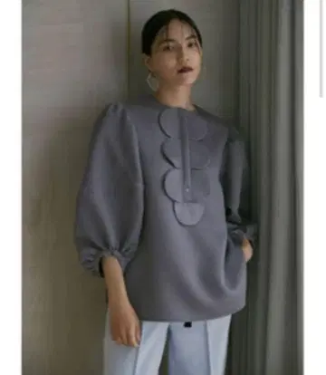 meer. 메어 하프 라운드 블라우스 퍼플 새상품급