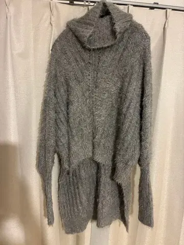 LA BELLE ETUDE 그레이 터틀넥 니트