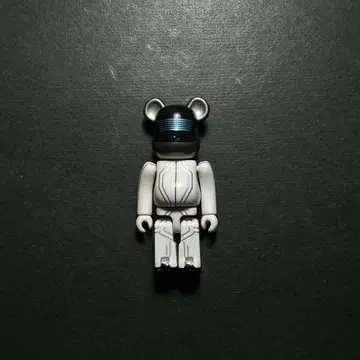 메디콤토이 베어브릭 다프트 펑크 다프트 펑크 중고