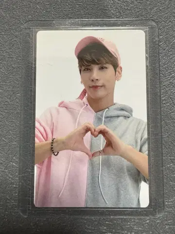 SHINee 종현 sum 물티슈 트레이딩 카드