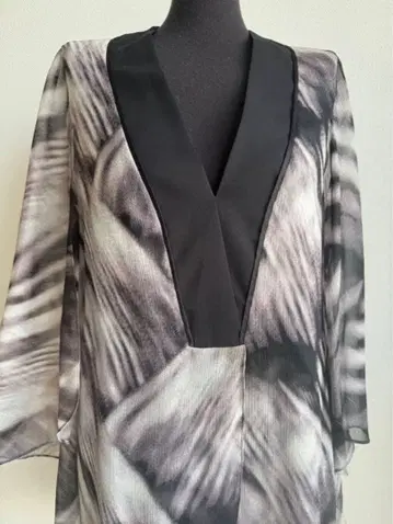 할인 미 브랜드 HALSTON 홀스턴 튜닉 럭셔리 상의