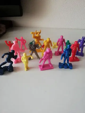 슈퍼전대 히어로 피규어 지우개 세트