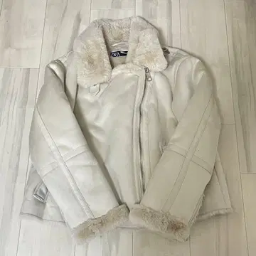 보아 라이더 자켓 무스탕 코트 ZARA
