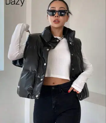 Dazy 가죽풍 다운 자켓 룩 블랙