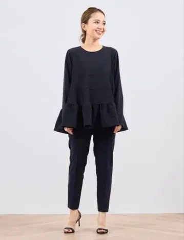 택 포함 새상품 Yori 세레모니 티어드 블라우스