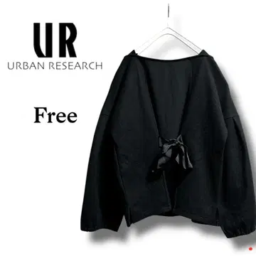 새상품급 어반 리서치 블라우스 백리본 블랙 프리 깔끔한 캐주얼