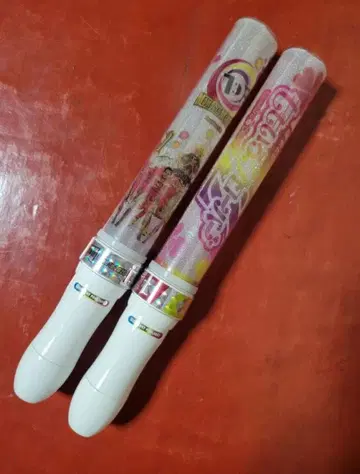 모모이로 클로버 Z 응원봉 2개 세트