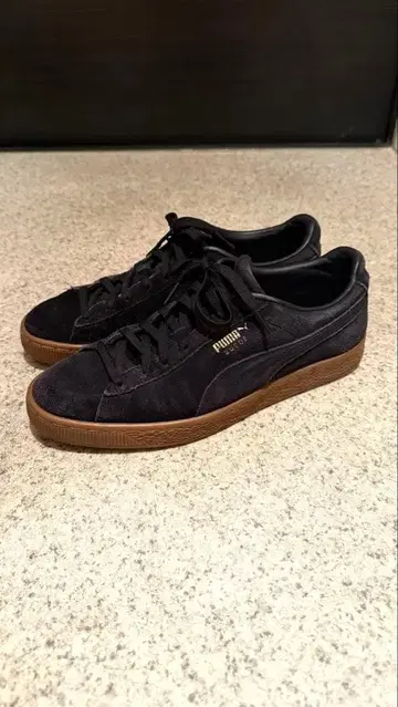 PUMA 블랙 스웨이드 스니커즈 27cm