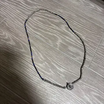 심퍼시 오브 서울 비즈 목걸이 실버 파랑