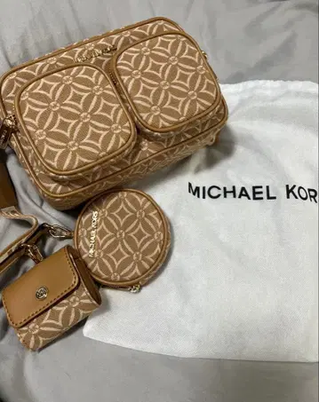 마이클코어스 숄더백