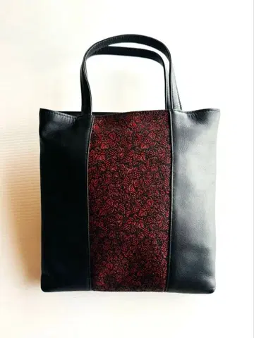 인덴 토트백 포도 패턴