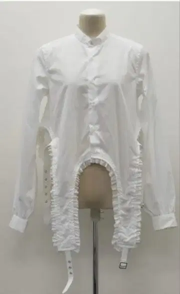 느와르 케이 니노미야 프릴 셔츠