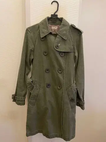 폴 스미스 핑크 트렌치코트