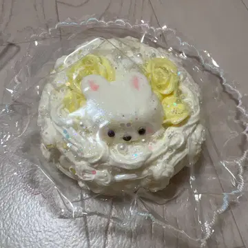 미사용 새상품 ] kikisquishy XL 토끼 케이크 스퀴즈