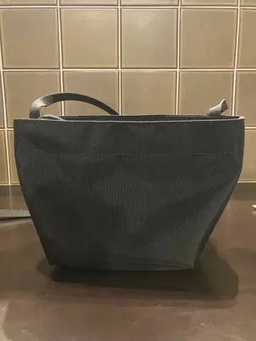 에르베샤 펠리에 1927N 느와르