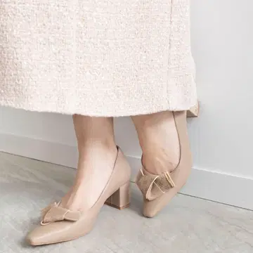 [ 미사용 ] RANDA 이번 시즌 펌프스