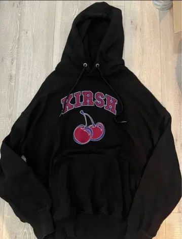 키르시 후드티