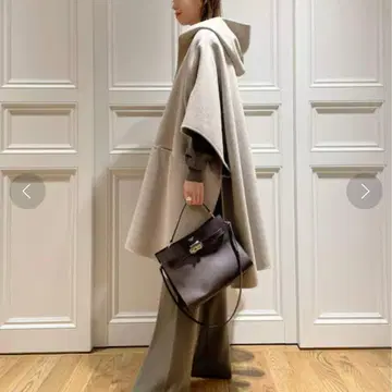 두지엠 클라세 베이지 판초