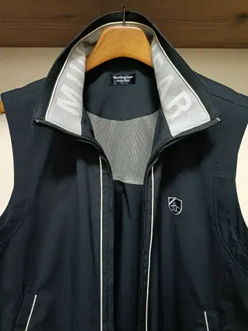Munsingwear 블랙 베스트 size L