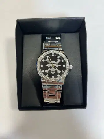 VICE FAIRY & 원피스 손목시계