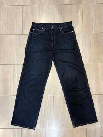 UNIQLO 스트레이트 데님