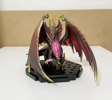 몬헌 멀세나 피규어