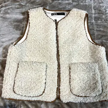 ZARA 보아 다운 M 사이즈