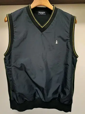 Munsingwear 블랙 V넥 베스트 M