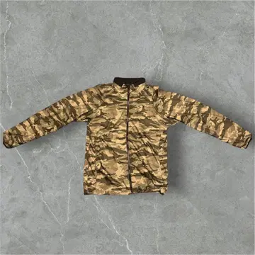 Oakley 카모 패턴 자켓 L 사이즈