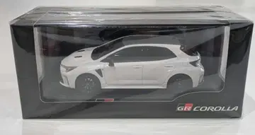 도요타 GR 카롤라 컬러 샘플 미니카 슈퍼 화이트(040)