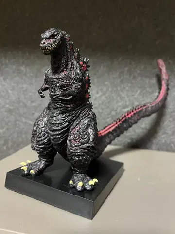 신 고질라 프리미엄 피규어 리페인트 Ver