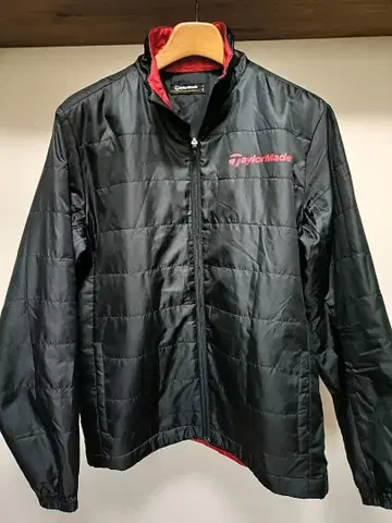 가격 인하!TaylorMade 골프 자켓 블랙/레드 L 사이즈