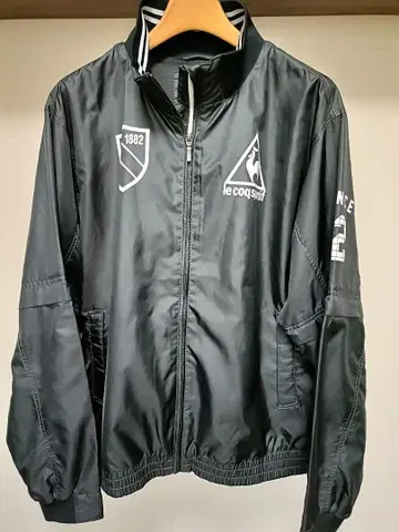 le coq sportif 르꼬끄 블랙 2way 나일론 자켓