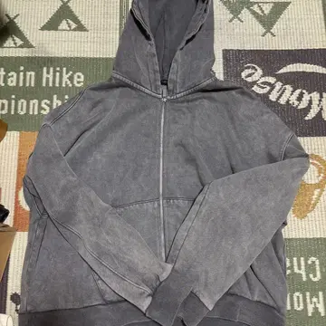 Zara 워시 가공 지퍼 후디