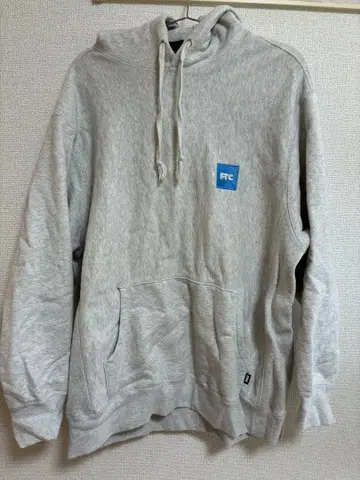 FTC 그레이 후드 부착 후드티