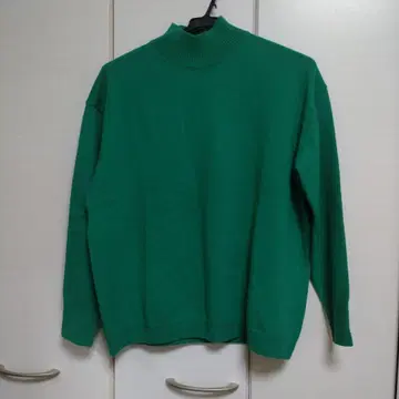 [ 새상품 ] 매킨토시 철학 그린 터틀넥 스웨터