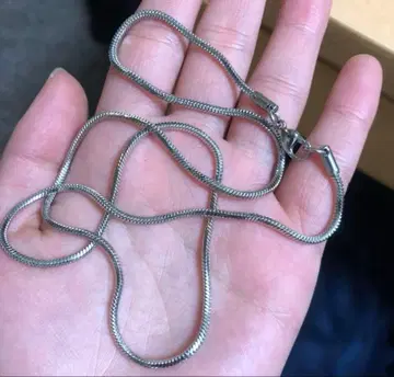 [ 미개봉 새상품 ] 디퍼런트 목걸이풍 실버 55cm 조지