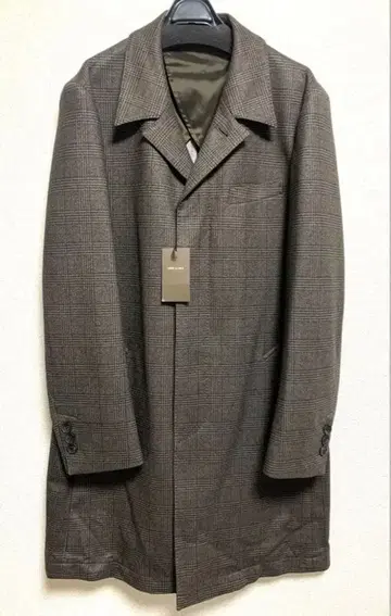 꼼사맨 브라운 계열 체크 스텐카라 코트 M 사이즈