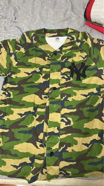 카모플라쥬 뉴욕 양키스 버튼업 셔츠