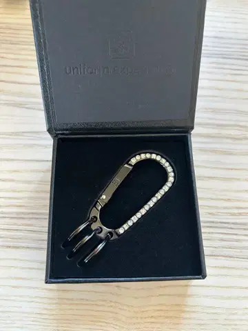 유니폼 익스페리먼트 카라비너 미사용 새상품