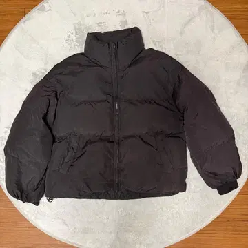 FEKETE 다운 자켓 블랙