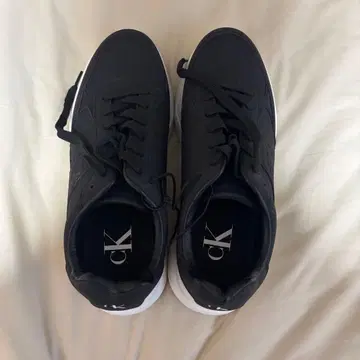 [ 미사용 새상품 ] 신발 스니커즈 신발 캘빈클라인 블랙 일본 미상륙