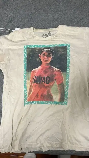 SWAG 프린트 T셔츠